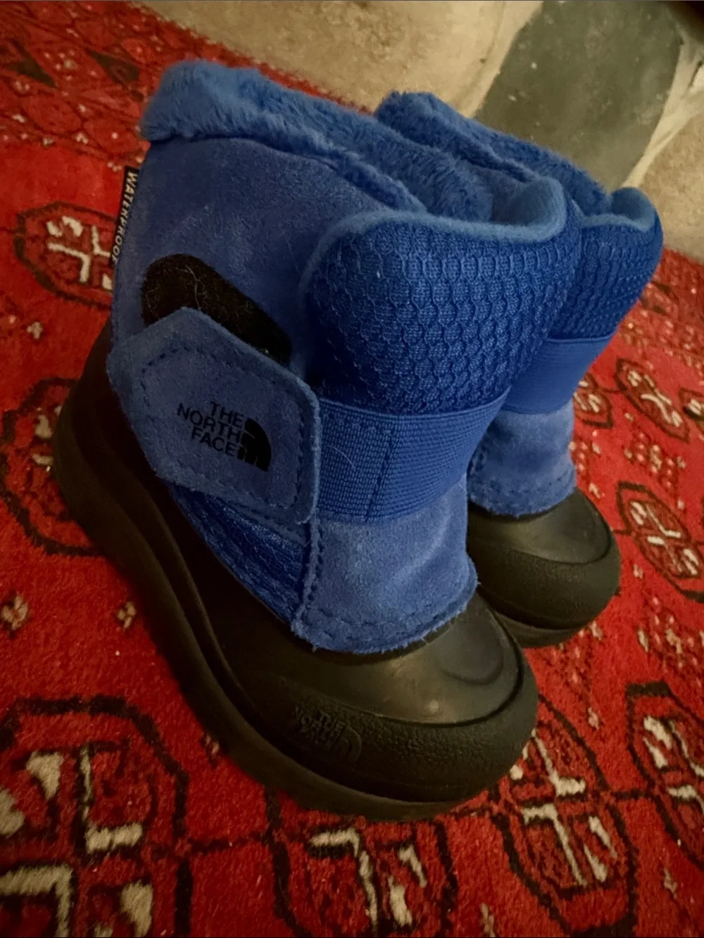 The North Face Kids Blue Hook-and-Loop Insulated Snow Boots